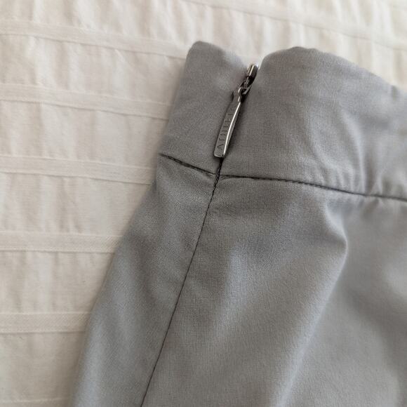 Athletic Planner Skort in Light Grey | Size 6 - Picture 3 of 8